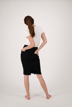 Load image into Gallery viewer, Black Denim Skirt